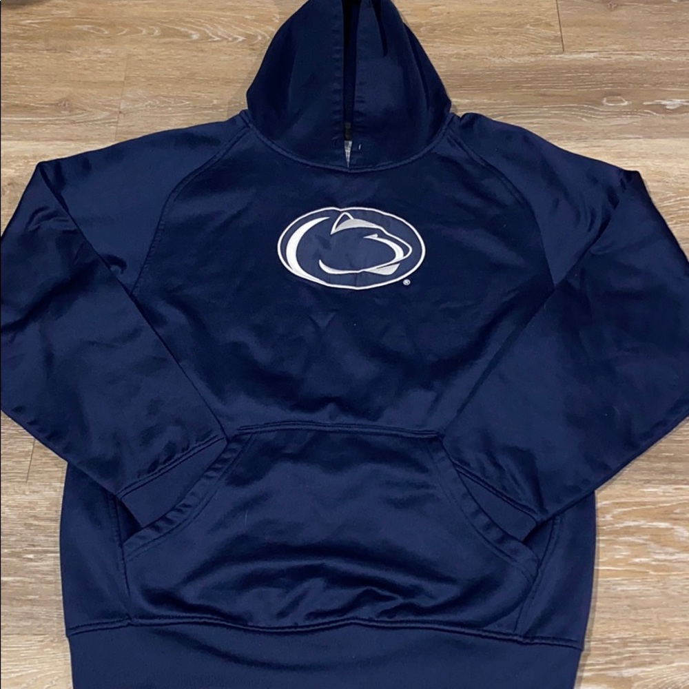 Penn State sweatshirt